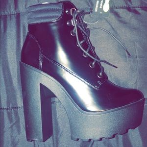 ❗️Black fashion nova boots❗️